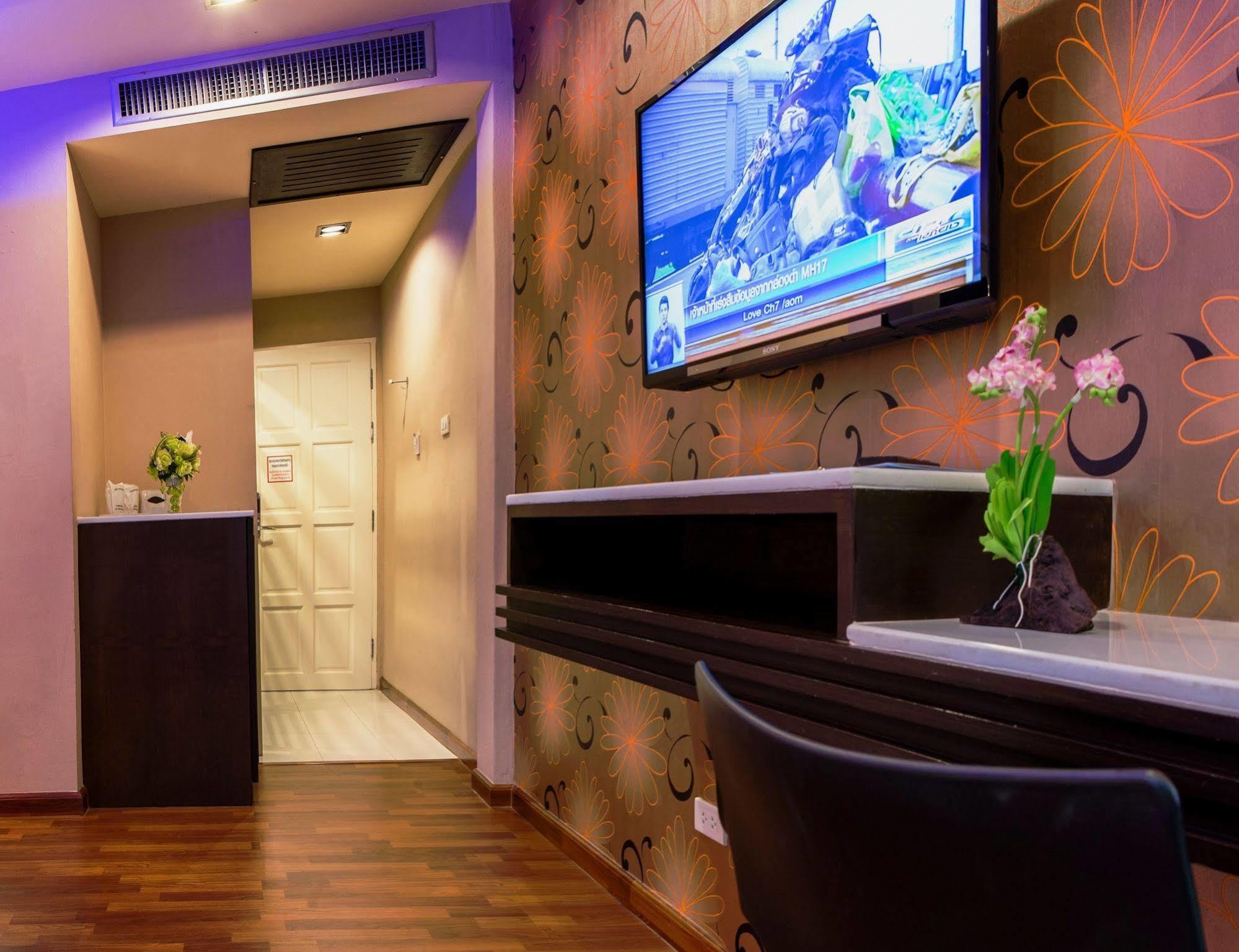The Ring Hotel Hat Yai Exterior foto